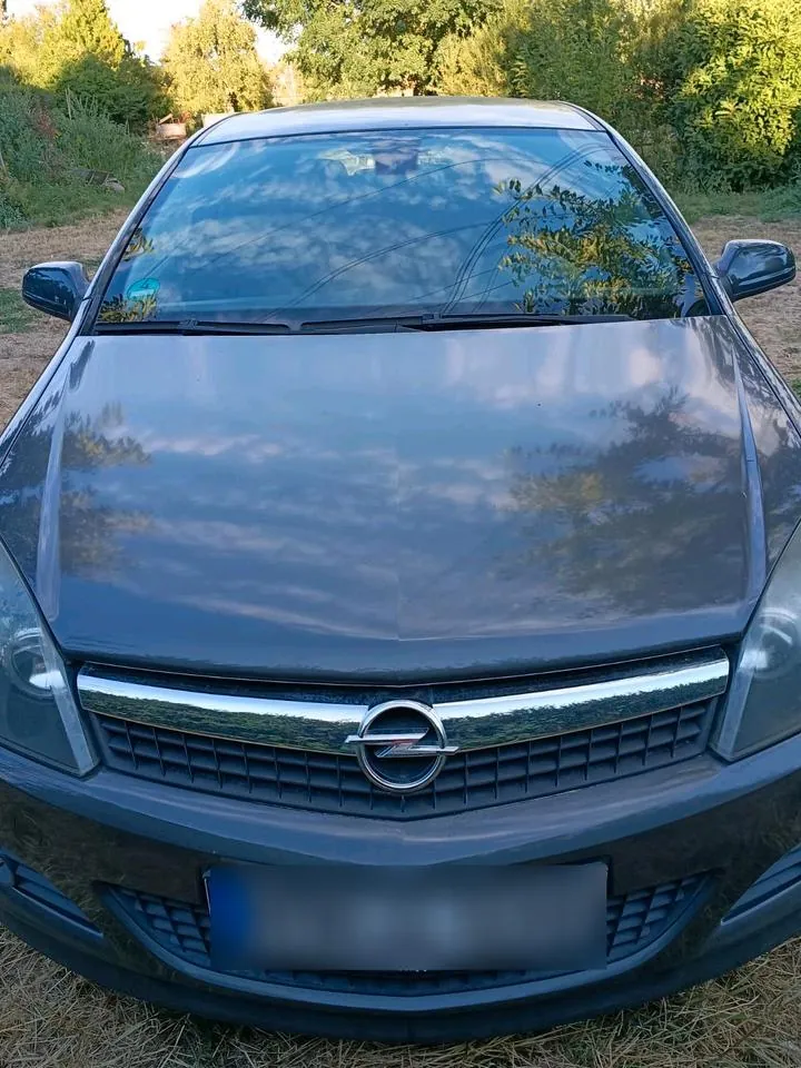 Opel Astra H