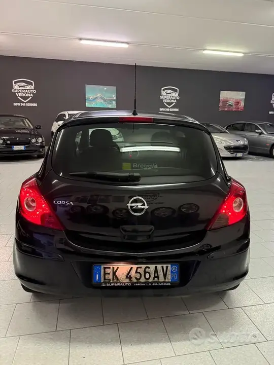 Opel Corsa 2011 photo 5