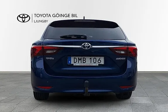 Toyota Avensis 2016 photo 4
