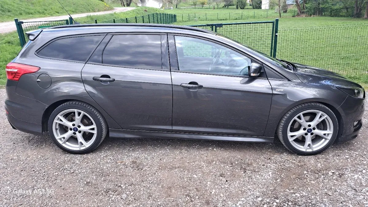 Ford Focus 2017 photo 3
