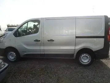 Renault Trafic 2017 photo 3