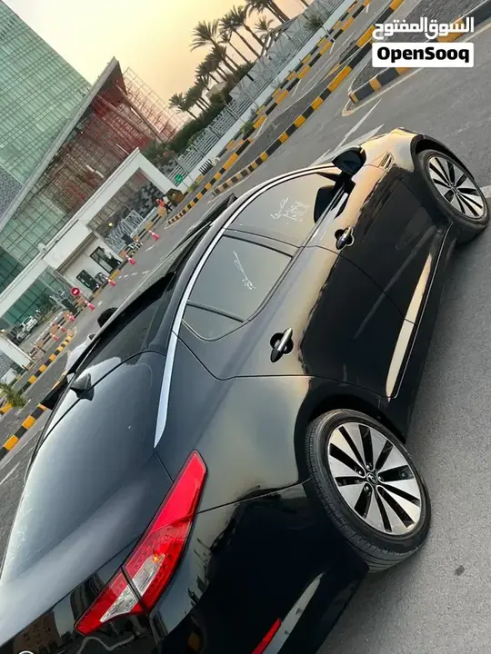 Kia K5 2012 photo 4