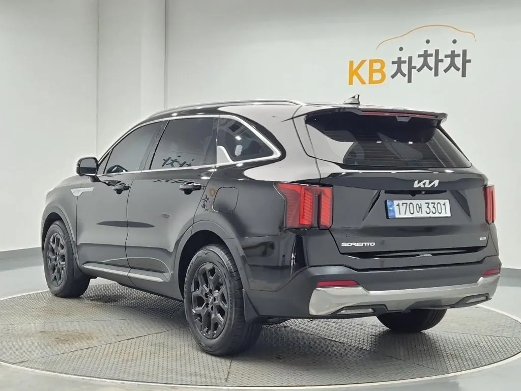Kia Sorento 2024 photo 2