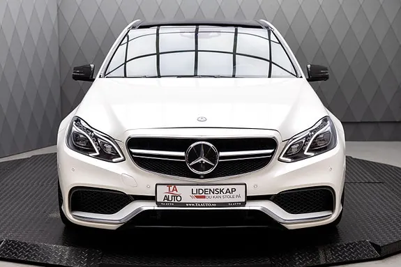 Mercedes-Benz E63 2014 photo 4