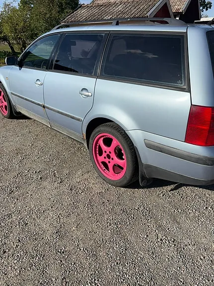 Volkswagen Passat 1999 photo 5