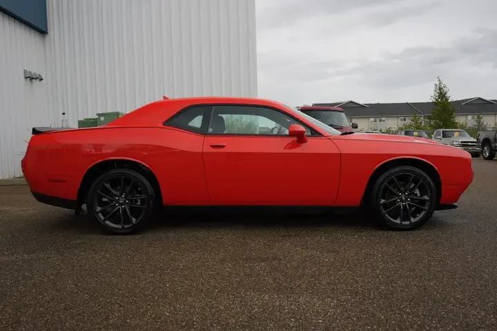 Dodge Challenger 2023 photo 4