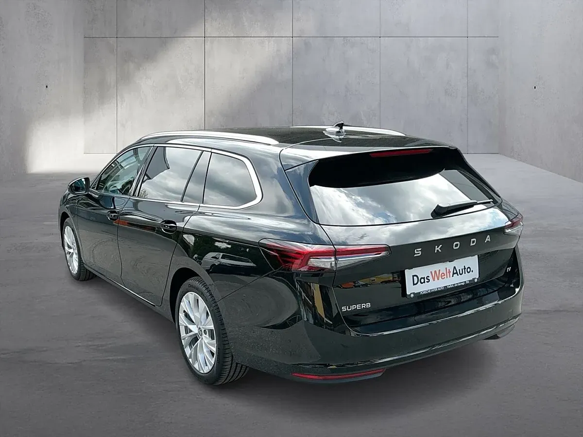 Skoda Superb 2026 photo 3