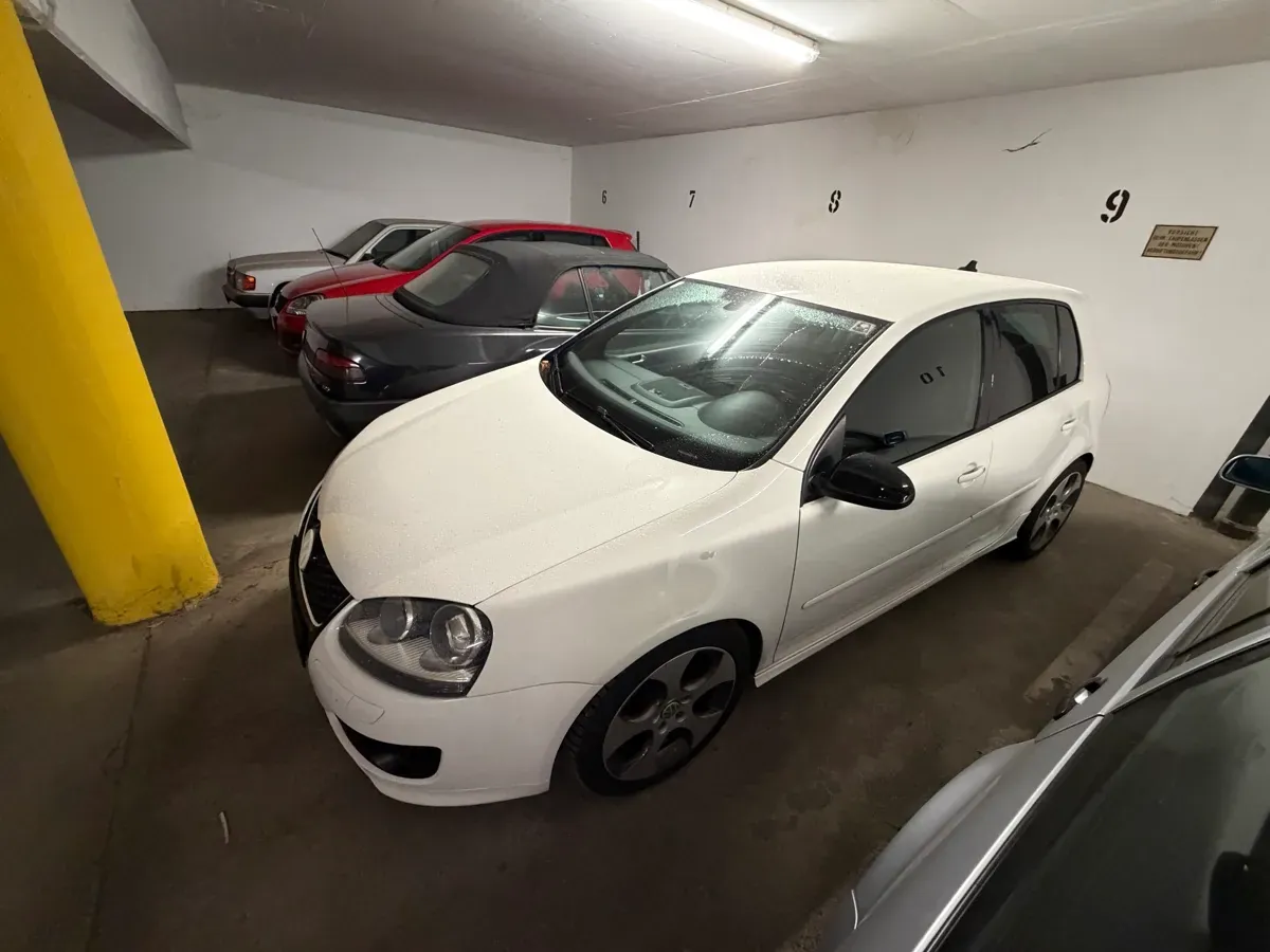 Volkswagen Golf 2008 photo 3
