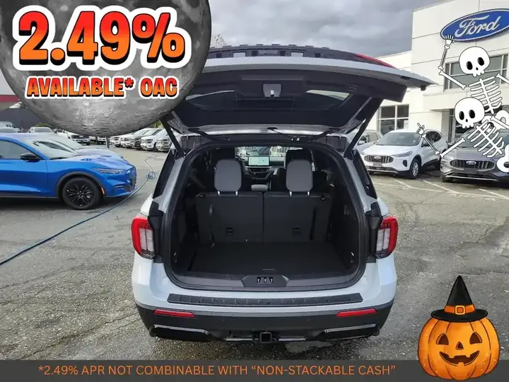 Ford Explorer 2026 photo 4