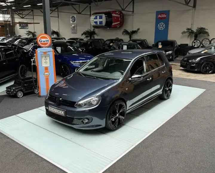 Volkswagen Golf 2012 photo 3