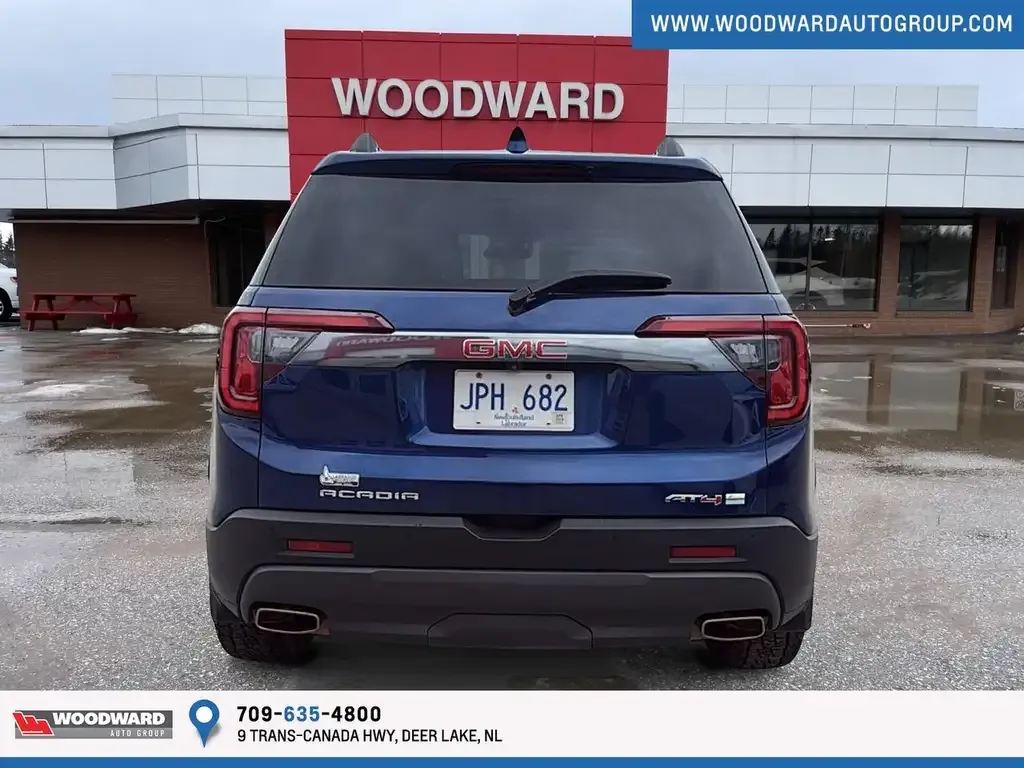 GMC Acadia 2023 photo 3