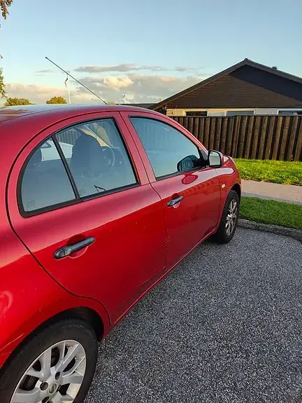 Nissan Micra 2013 photo 3