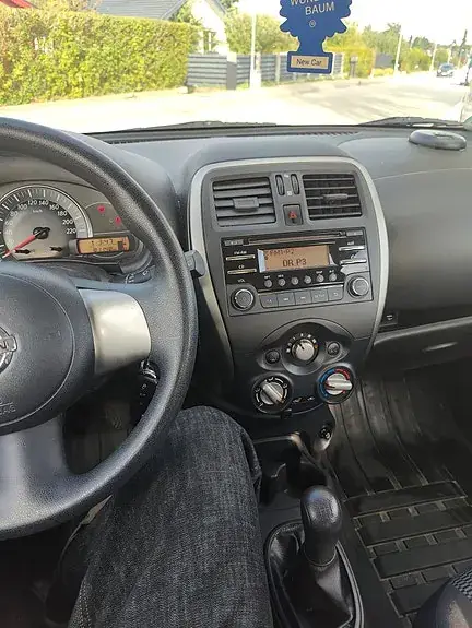 Nissan Micra 2013 photo 5