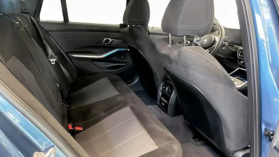 BMW 330E 2026 photo 5