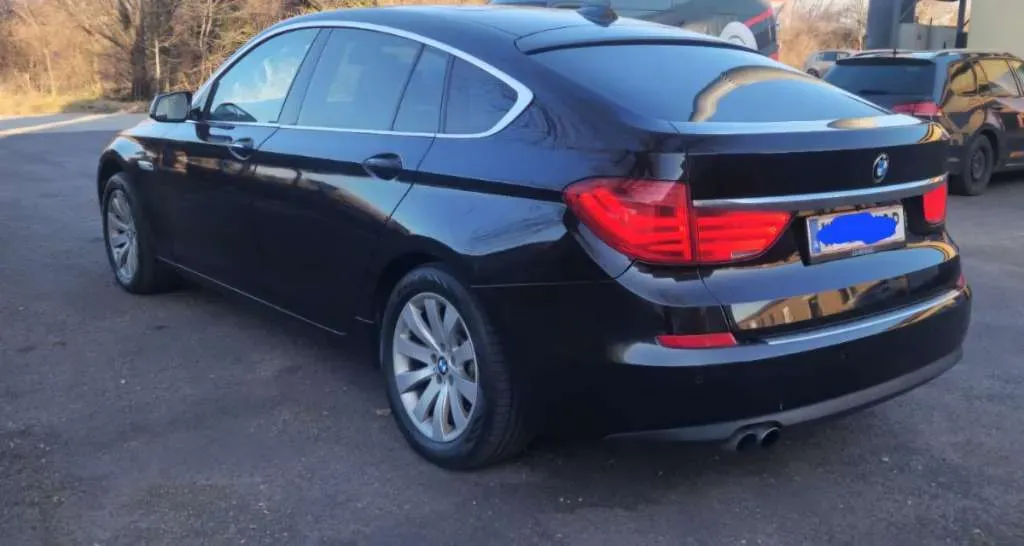 BMW 5 Series 2012 photo 3