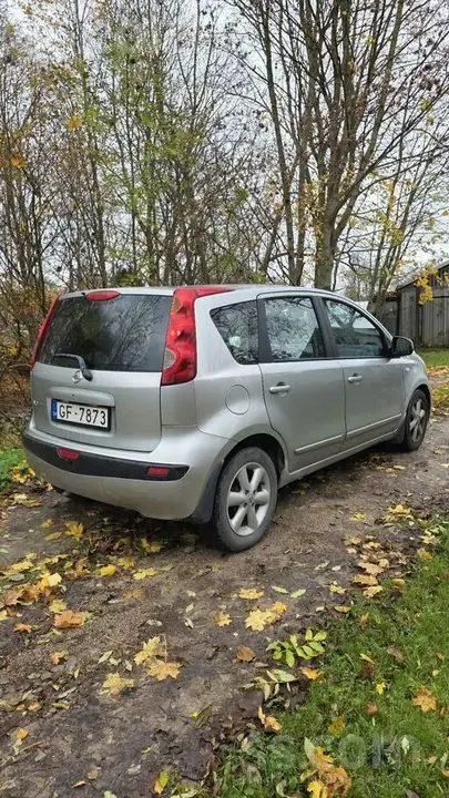 Nissan Note 2006 photo 2