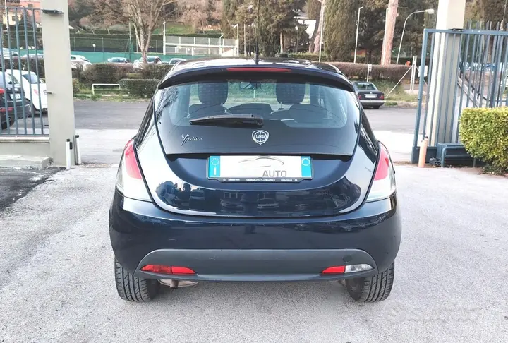 Lancia Ypsilon 2018 photo 3