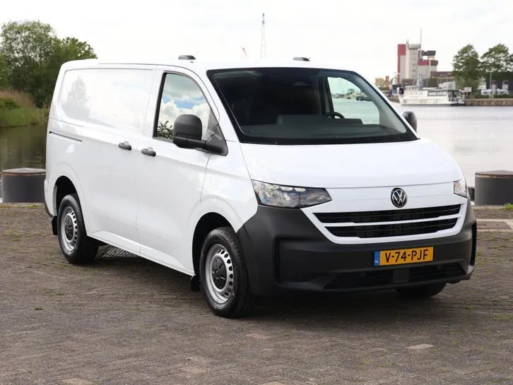 Volkswagen Transporter 2024 photo 3