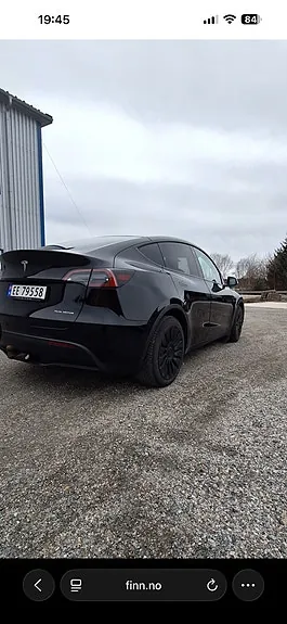 Tesla Model Y 2022 photo 3