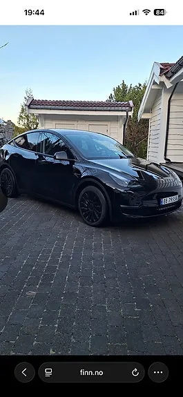Tesla Model Y 2022 photo 4