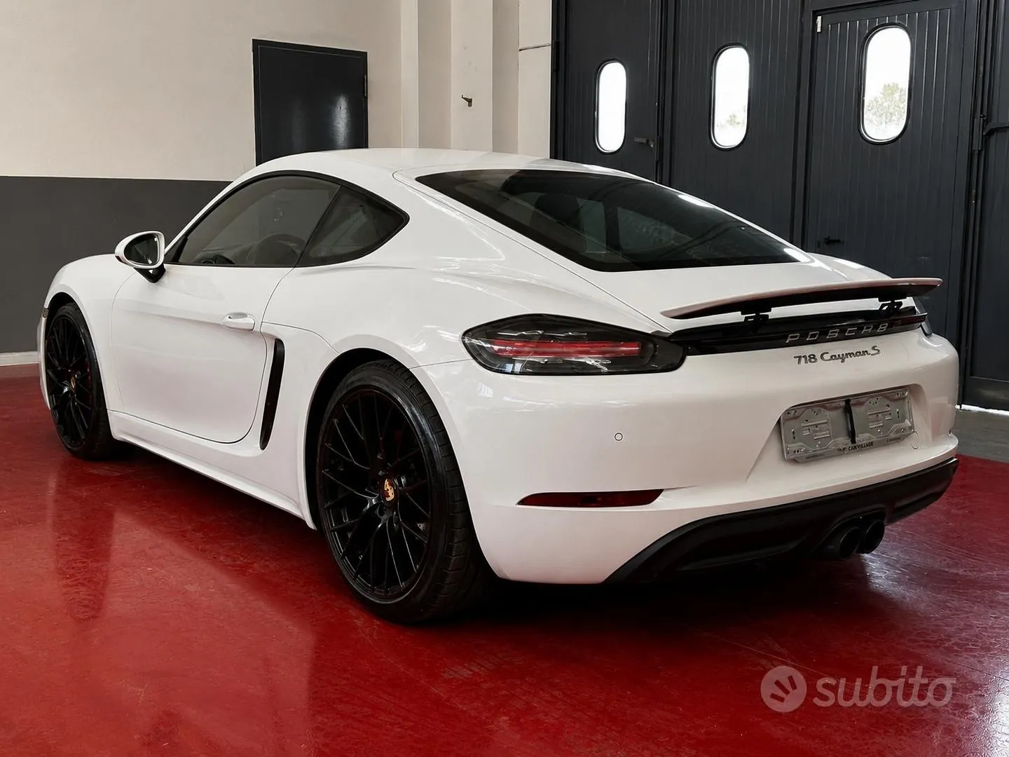 Porsche 718 Cayman 2018 photo 3
