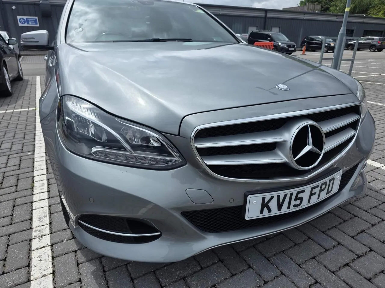 Mercedes-Benz E-Class 2015 photo 2