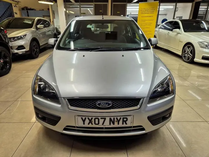 Ford Focus 2007 photo 3