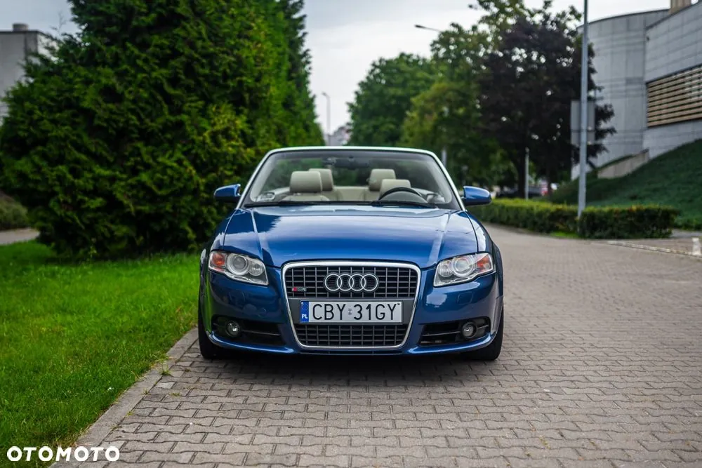 Audi A4 Cabrio 2004 photo 2