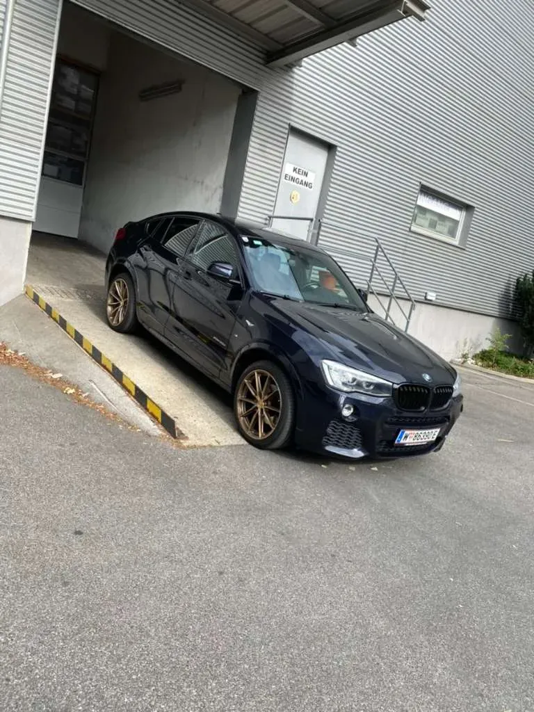 BMW X4 2015 photo 2