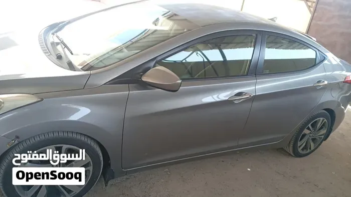 Hyundai Elantra 2013 photo 2