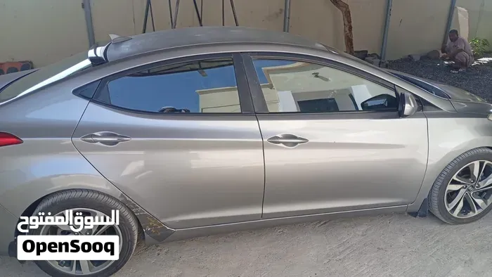 Hyundai Elantra 2013 photo 3