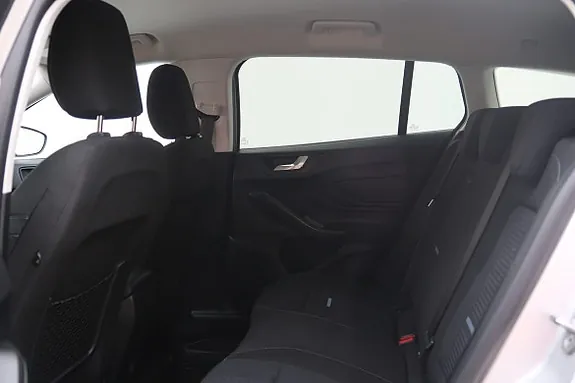 Ford Focus 2023 photo 5