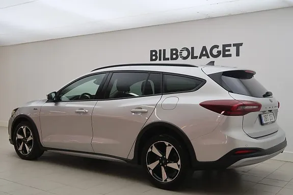 Ford Focus 2023 photo 3