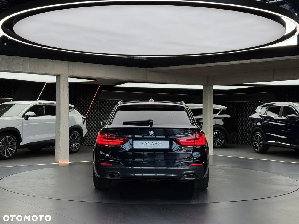 BMW Seria 5 2018 photo 4