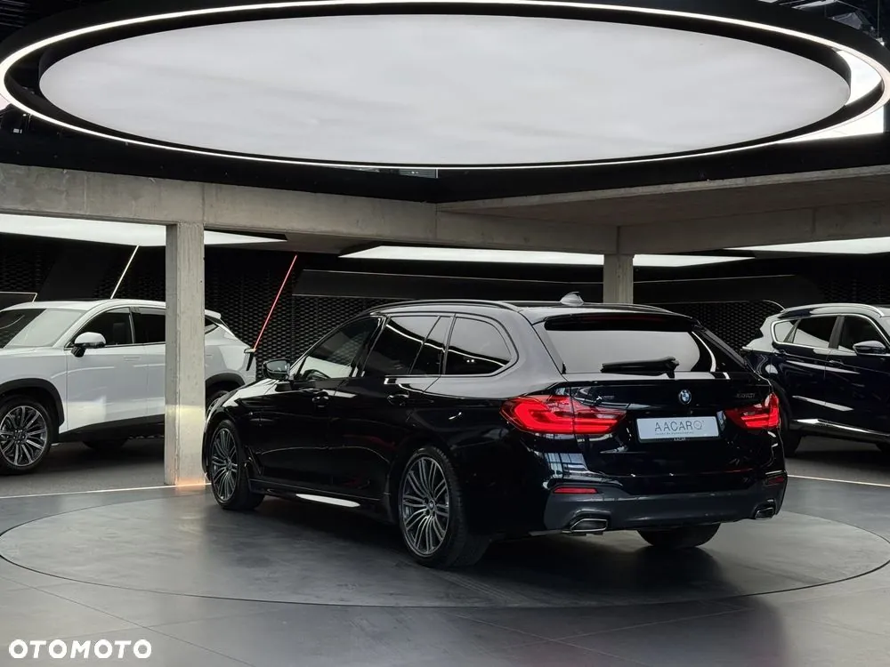 BMW Seria 5 2018 photo 3