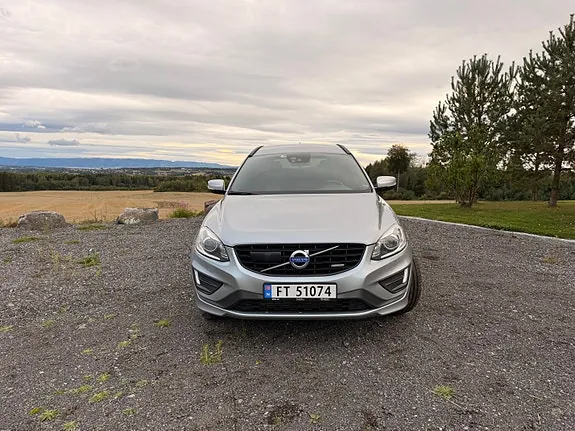 Volvo Xc60 2015 photo 2