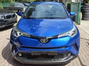 Toyota C-Hr 2019 photo 2
