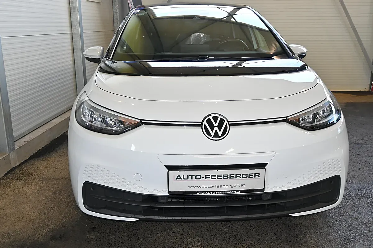Volkswagen Id.3 2022 photo 3