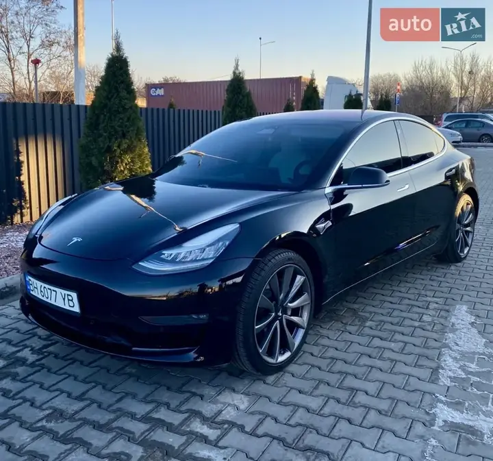 Tesla Model 3