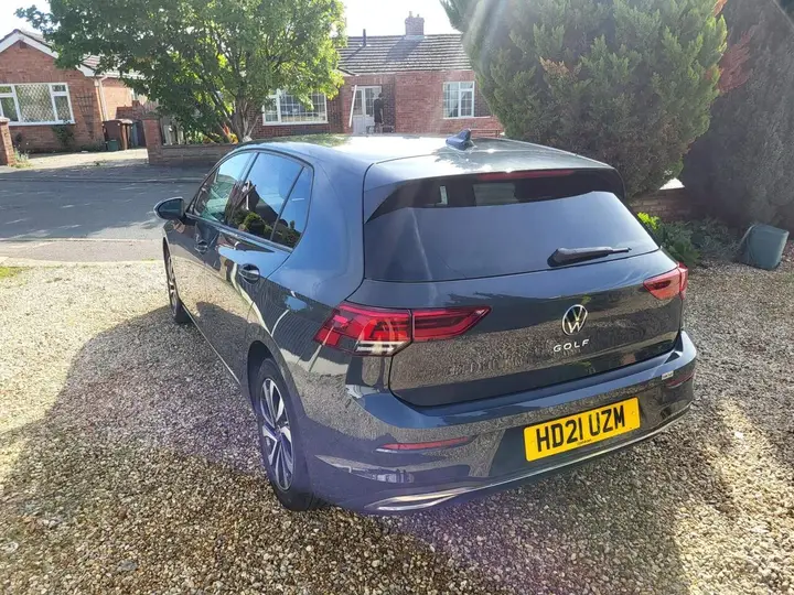 Volkswagen Golf 2021 photo 3