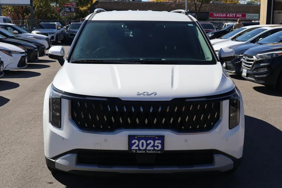 Kia Carnival 2025 photo 2
