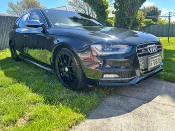 Audi S4 2012 photo 3