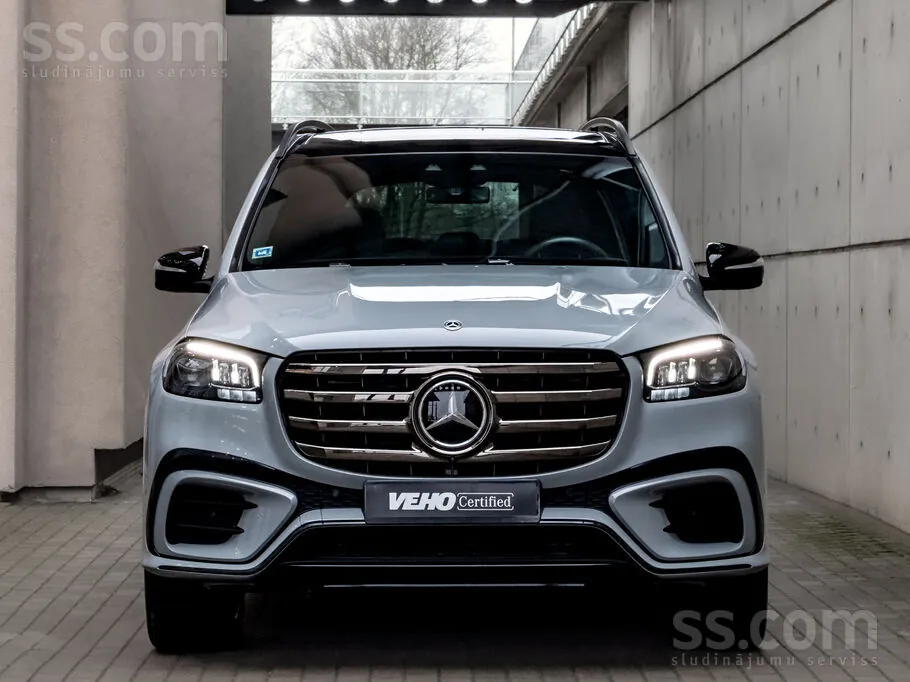 Mercedes-Benz Gls 2023 photo 2