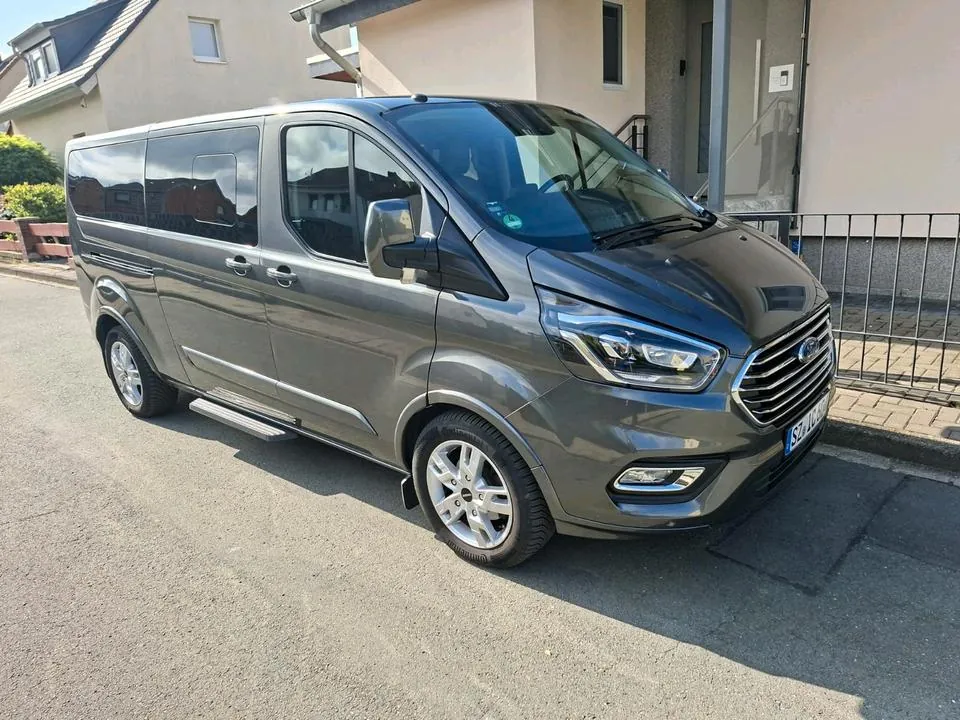 Ford Tourneo Custom