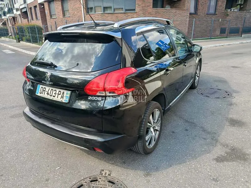 Peugeot 2008 2015 photo 5