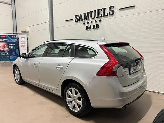 Volvo V60 2014 photo 4