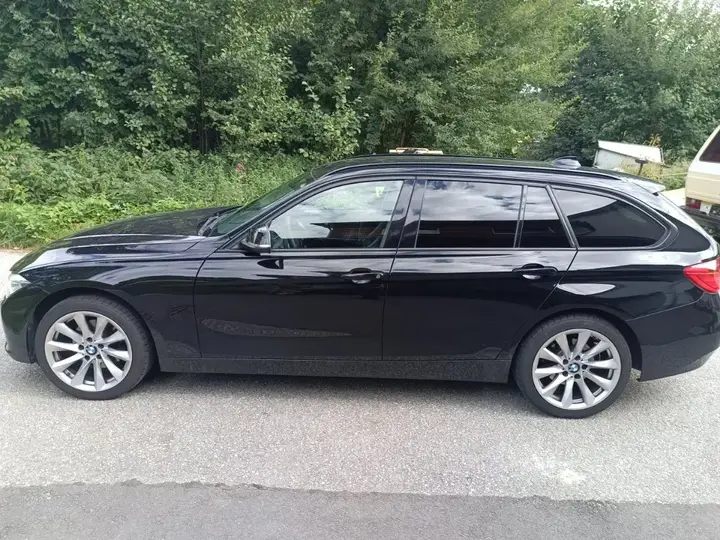 BMW 3 Series 2013 photo 3