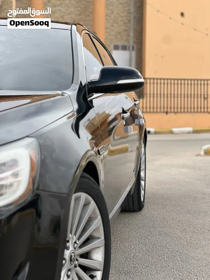Kia K7 2011 photo 2