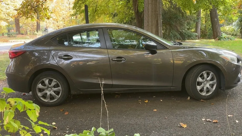Mazda 3 2014 photo 4