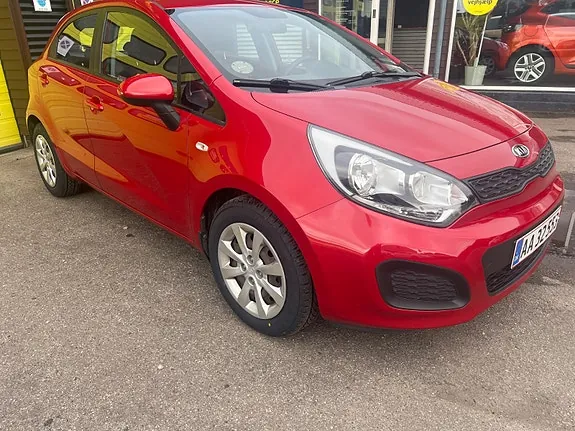 Kia Rio 2012 photo 3